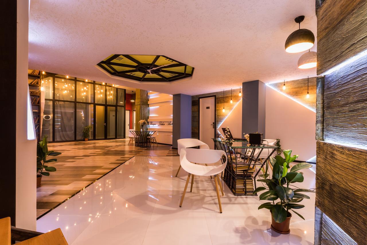 Tbilisi Times Hotel ภายนอก รูปภาพ