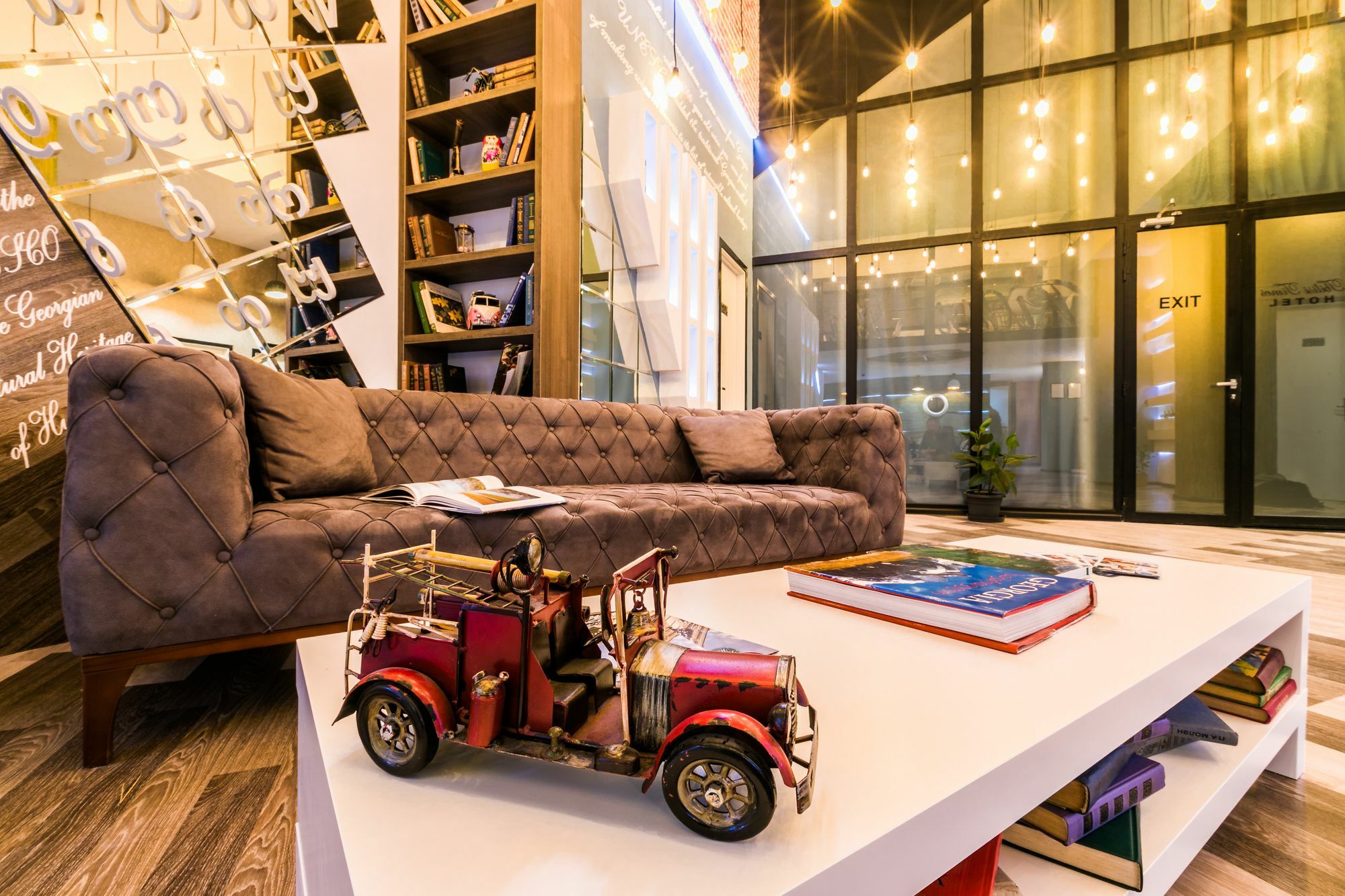 Tbilisi Times Hotel ภายนอก รูปภาพ