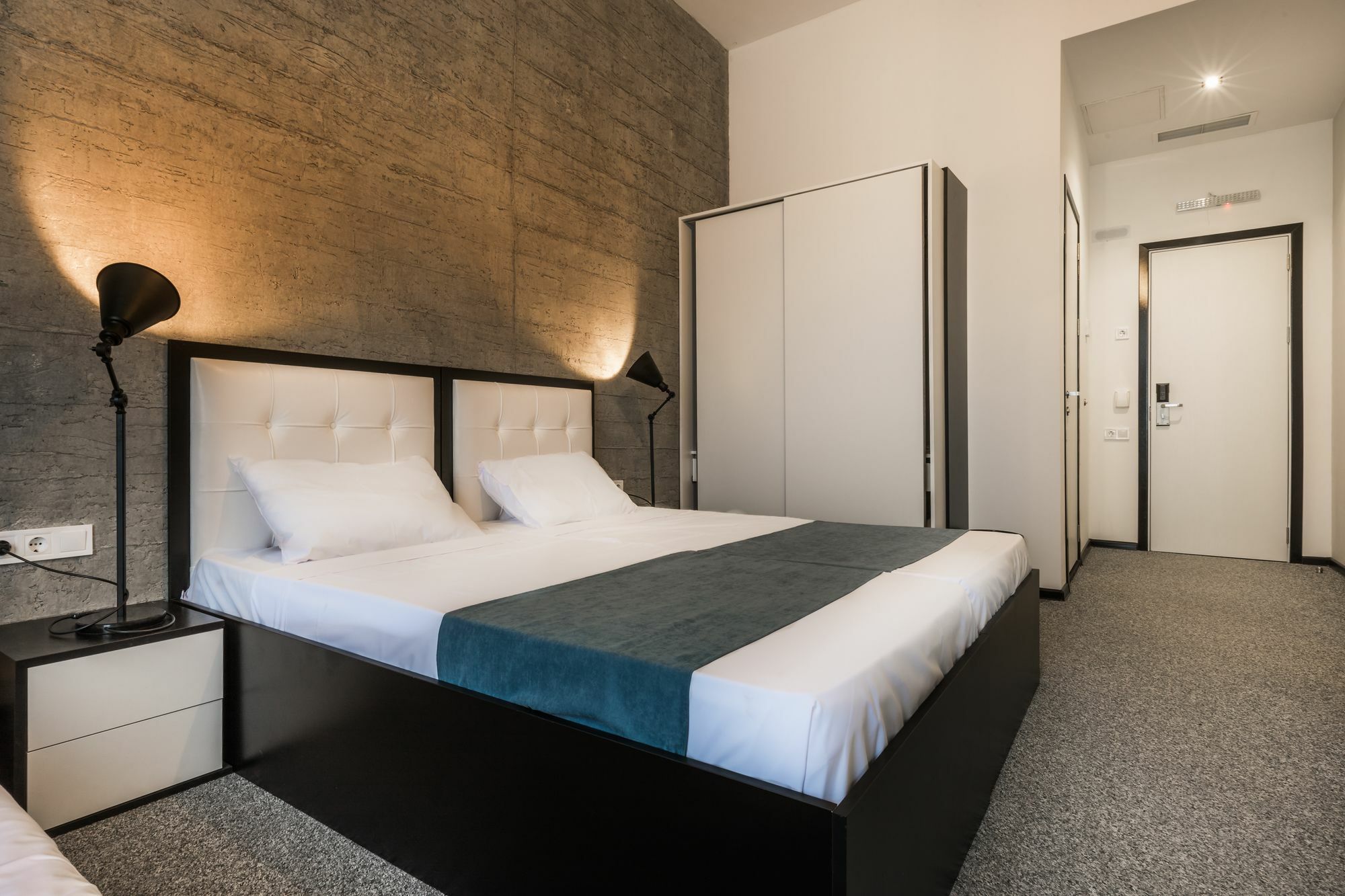 Tbilisi Times Hotel ภายนอก รูปภาพ