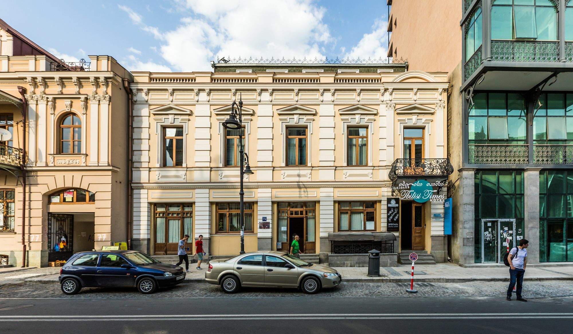Tbilisi Times Hotel ภายนอก รูปภาพ